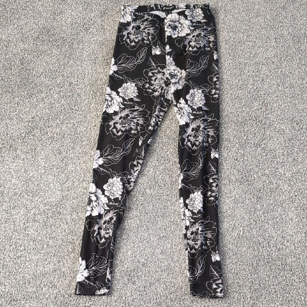 Floral Black and White Leggings